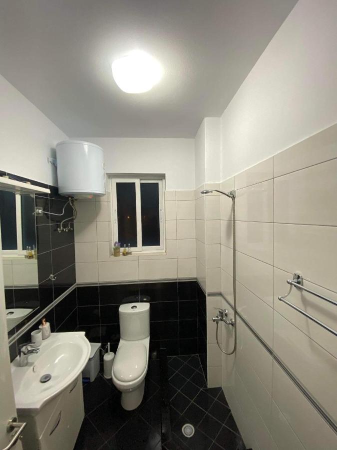 Orfeas Central Apartment Fier Eksteriør billede